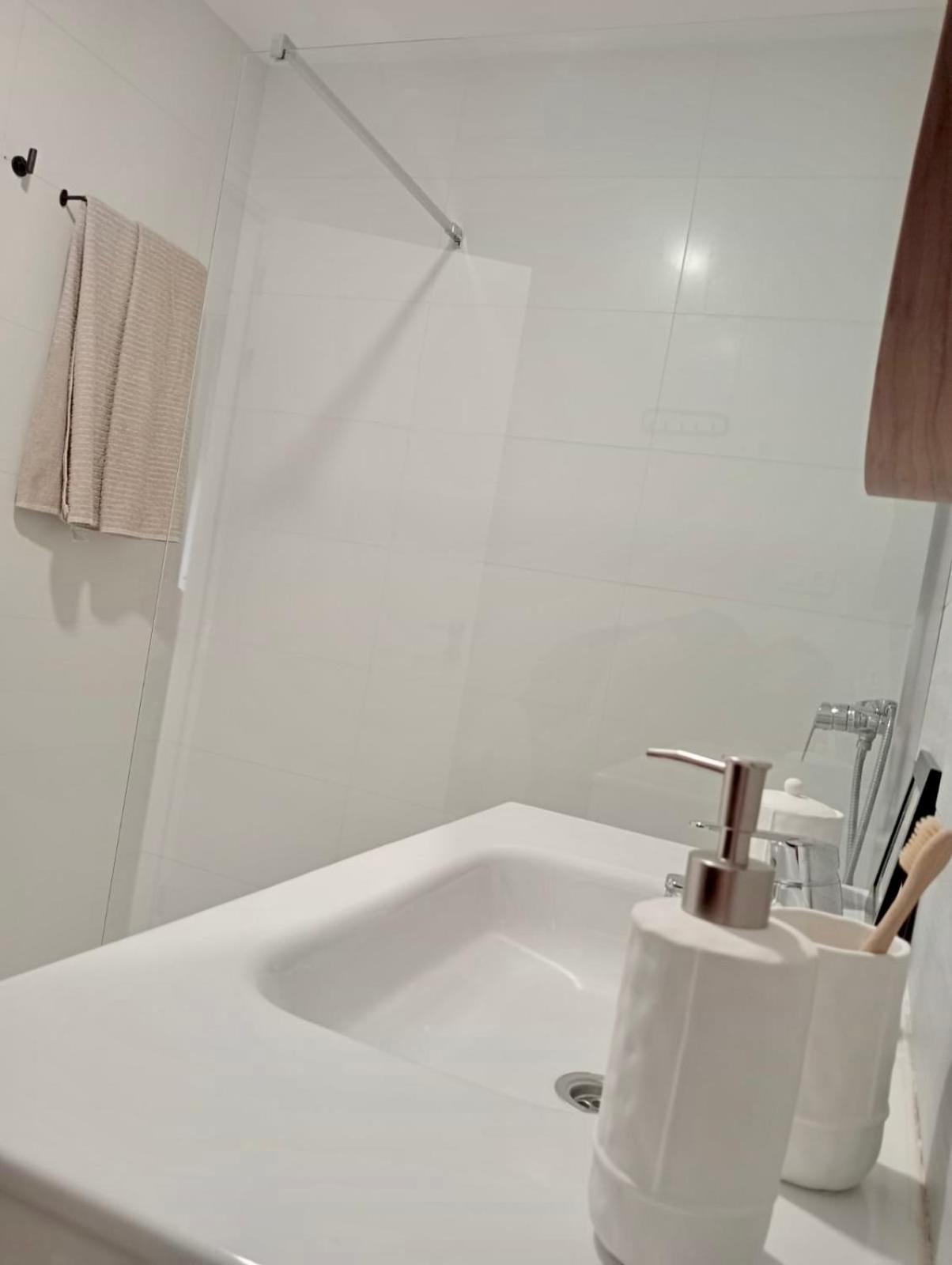 Aulaga Apartment Villaverde  Екстериор снимка